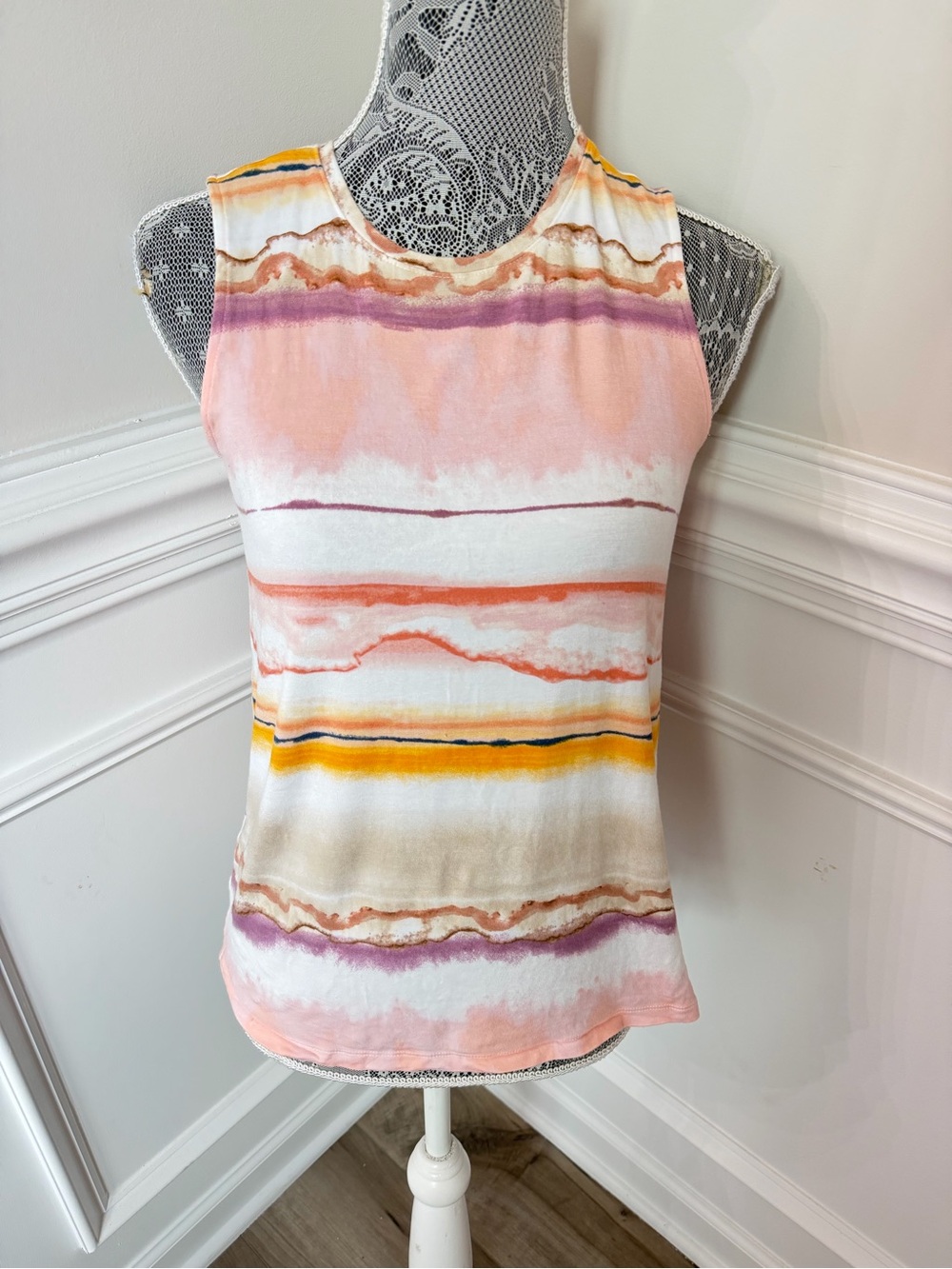 Nine West Soft Spun Print Sleeveless Top Size S